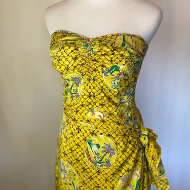 Vintage 1940’s 50’s Hawaiian novelty print sarong style strapless sundress pinup true vtg 100% silk bombshell dress ruching island hula 