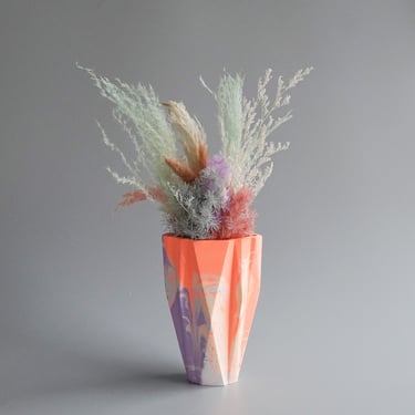 Misshandled: Marbled Deco Vase in Purple & Peach