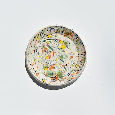 ceramic trinket dish. confetti floral 01. ring or jewelry tray. glazed stoneware. 4 inch plate. 