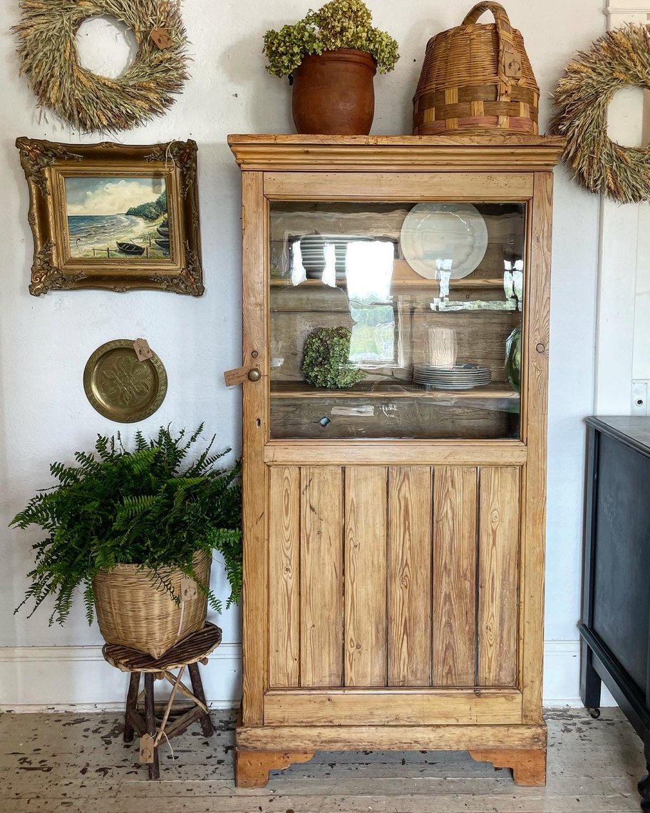 Antique Pine Lucketts Store Leesburg, VA