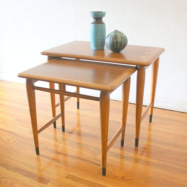 Mid Century Modern Lane Acclaim Nesting Tables