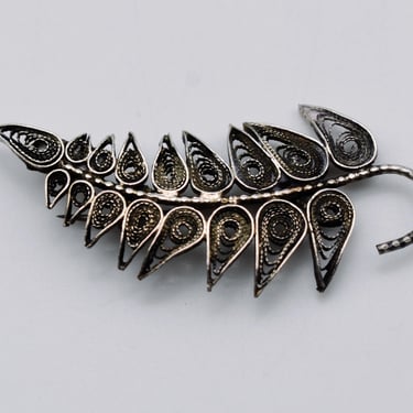 30's Made In Palestine sterling cannetille leaf brooch, 925 silver filigree leaves c clasp pin 