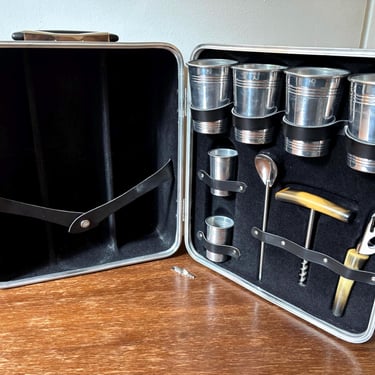 Vintage Londonair Homa Portable Pub Bakelite Tools w Key | 9-pc Travel Case | MCM Bartend Carry On Hard Shell | Mobile Bar Kit Cocktail Cart 