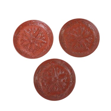 Chinese Red Resin Lacquer Round Flower Motif Plate 3 Pieces ws999E 