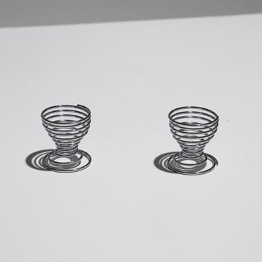 PAIR OF METAL SPRING EGG CUPS