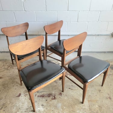 Set of 4 Danish MCM Dinning Chairs