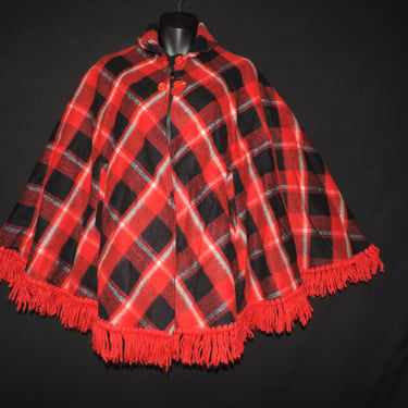 red tartan poncho vintage winter fringed plaid cloak OSFM 