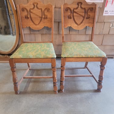 Pair of 1930s Dining Chairs 34.75"x18.5"x18"