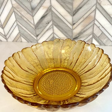 Anchor Hocking Honey Gold Glass Sunflower Bowl, Vintage Glassware, Pressed Molded Glass Yellow Amber Flower Bowl, Retro Glass 