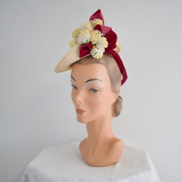1940s Cream Straw Tilt Hat with Flowers and Velvet Ribbon 