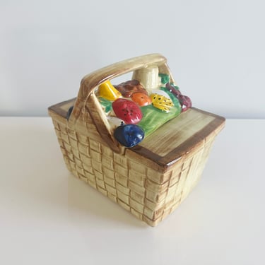 McCoy Fruit & Vegetable Picnic Basket Ceramic Canister Cookie Jar Mid-Century USA Vintage 1960s 