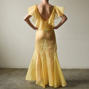 3190d / 1930s silk organdy open back ruffle dress 