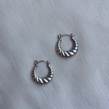 1980s Decorative Twist Hoops E214