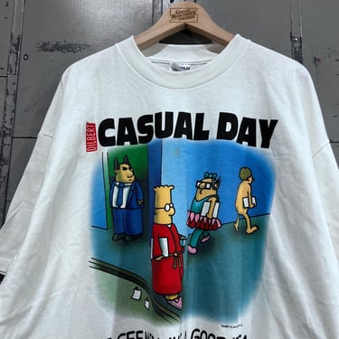 Vintage Dilbert casual day comic tshirt  Tee Size XXL white art tee 