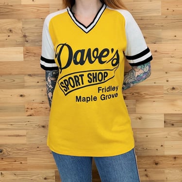 70's Vintage Dave's Sport Shop Jersey Style Tee Shirt T-Shirt Top 