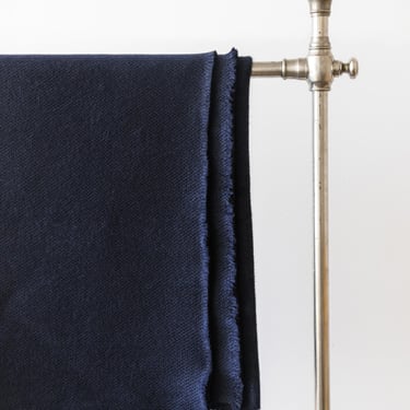 SMALL CASHMERE BLANKET in Navy