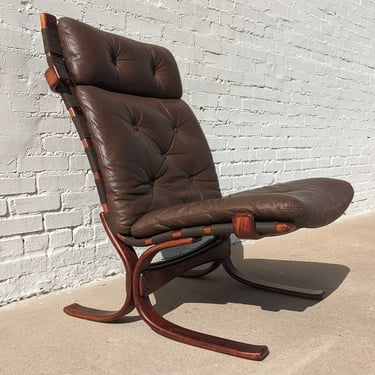 Mid Century Danish Modern Ingmar Relling Lounge Chair 