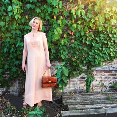 Vintage 1960'S Structured Peach and Lace Maxi Dress 