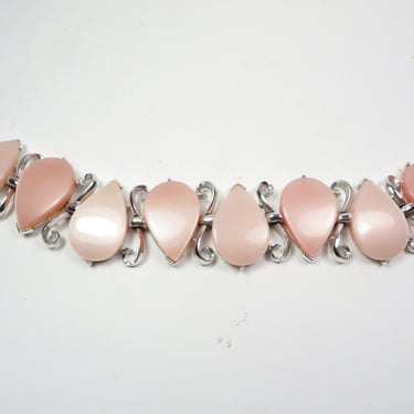 Vintage Pink Thermoset Bracelet - Pink Teardrop Thermoset Bracelet 