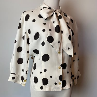 60’s Black & White polka dot blouse Pussycat bow~ Mod Size Medium 