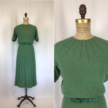 Vintage 40s dress | Vintage green knit dress | 1940s shamrock green sweater dress 