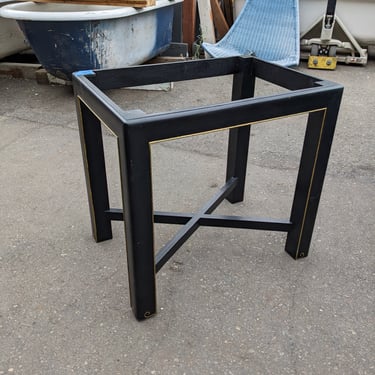 Black Table Stand 21.5 x 20.25