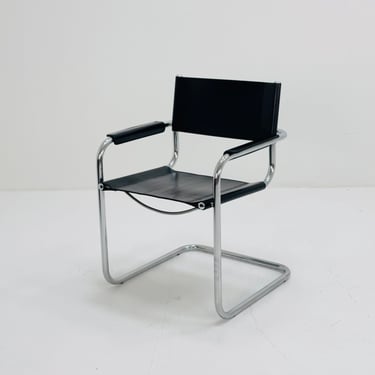 Mid Century iconic Mart Stam S34 armchair / Bauhaus chrome tube steel and leather / 80s vintage cantilever chair  s43 