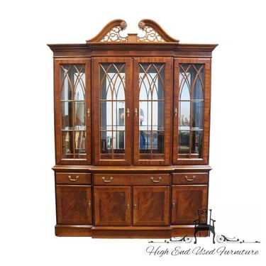 PULASKI FURNITURE Keepsakes Collection Golden Oak 33