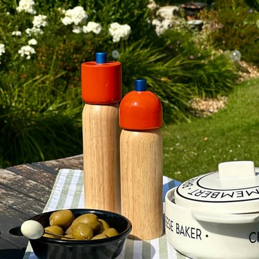 Orange &amp; Blue Salt &amp; Pepper Grinder