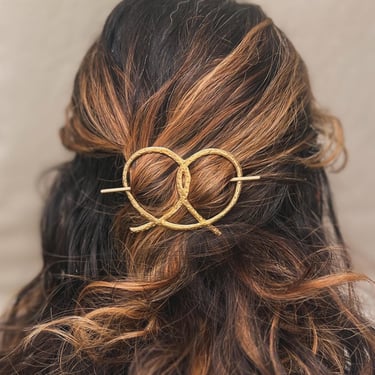 Pretzel Hair Pin