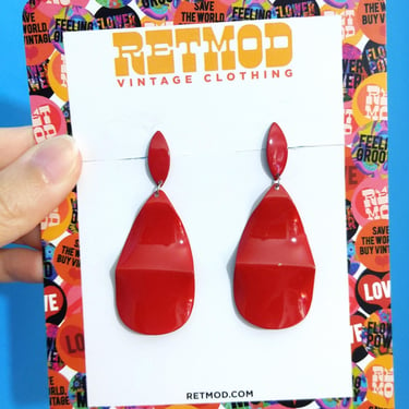 Vintage 70s 80s Red Teardrop Metal Statement Earrings 