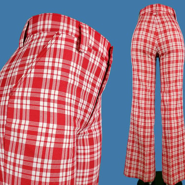 Red white plaid Levi's For Gals. Waffle knit textured non-stretch polyester. Mid rise bell bottoms. (28 x 33 1/2) 