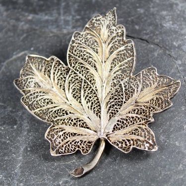 Vintage Filagree Leaf Brooch | Silver Metal Leaf Pin | Delicate Autumnal Pin | Maple Leaf Pin 