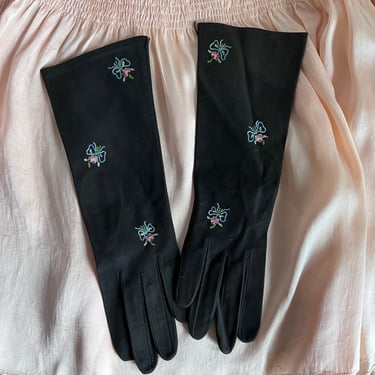 vintage 1950s black suede petite point floral French gloves XS/S 