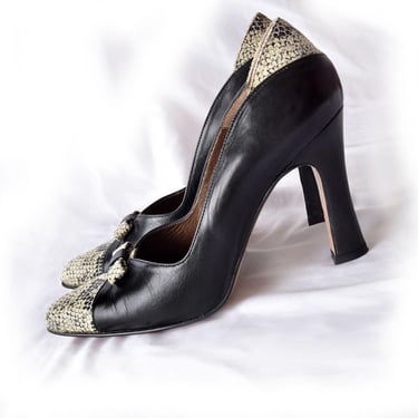 NORMAN KAPLAN Black Leather High Heels, Womens Pumps, Shoes, Snake skin, size 7, Vintage, 1980's, 1970's, Las Vegas, Designer Stilettos 