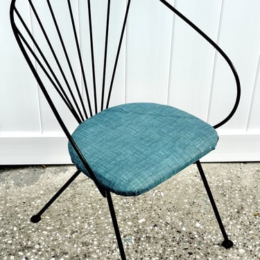Mid-Century Black Metal Hoop Chair 