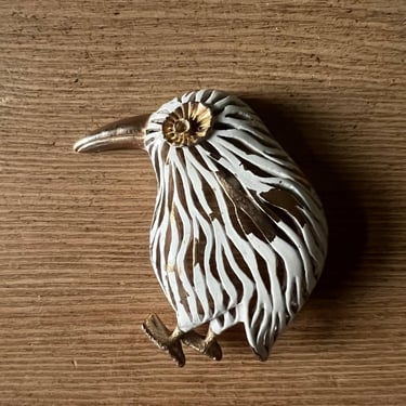 RARE Vintage Brooch Pin by Jonette Jewelry Company Gold & White Penquin 