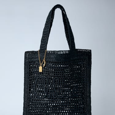 Chloe Black Raffia Estate Banana Shopping Bag