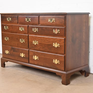 Henkel Harris American Chippendale Solid Cherry Wood Nine-Drawer Dresser, Newly Refinished