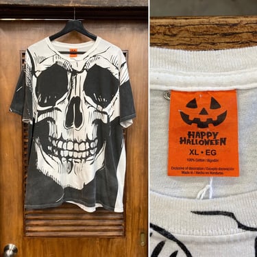 Vintage 1990’s Big Skull Print Goth Punk Cotton Cartoon Tee Shirt, 90’s Halloween Print, 90’s T Shirt, Vintage Clothing 