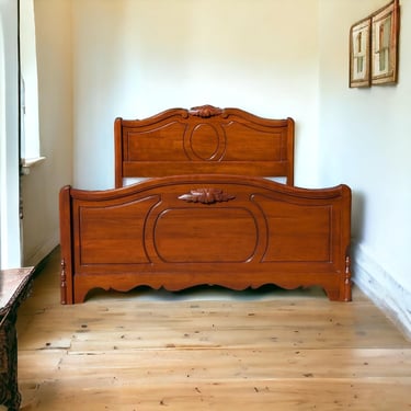 Antique Bed Frame, Full Size, Double, Abernathy Furniture, Walnut Wood, American, Victorian, Queen Anne, Vintage 