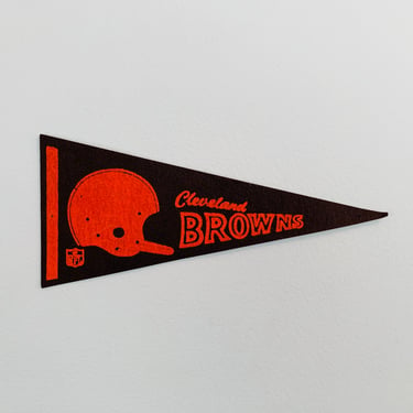 Vintage Small Cleveland Browns 9 Inch NFL Pennant 