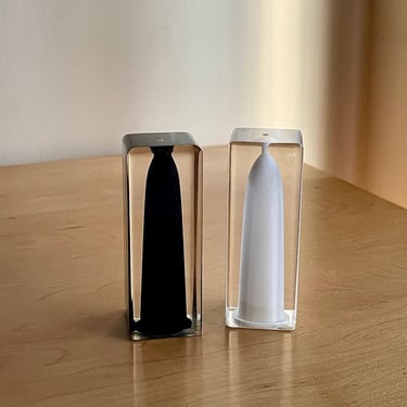 Vintage 1970s Fratelli Guzzini Lucite Salt Pepper Shakers Black White Clear Post-Modernist Clean Minimalist 