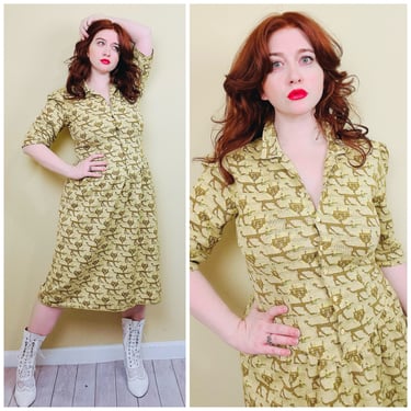 1970s Vintage Yellow Lion Print Knit Dress / 70s / Seventies Novelty Cat Print Jersey Dropped Waist Dress / Medium - Large 