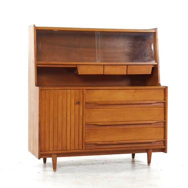Crawford Furniture Mid Century Maple China Cabinet - mcm 