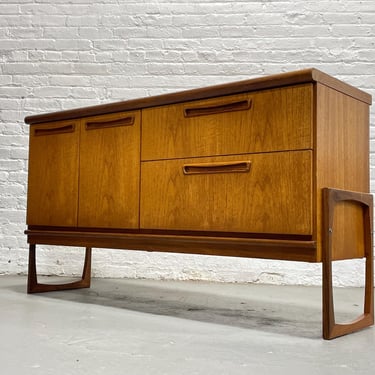 Vintage Mid Century Modern Teak Square Leg CREDENZA / Sideboard, c. 1960's 