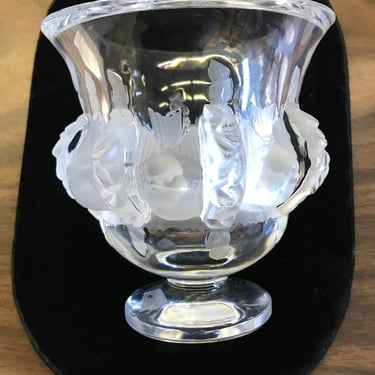 Lalique Dampierre Vase frosted and clear 5” 
