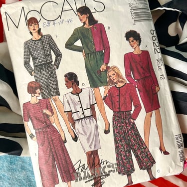 Vintage Sewing Pattern, Capsule Wardrobe All In One Pattern, Skirt Suit, Culottes, Gaucho Pants, Wide Leg Pants, McCalls 5622 