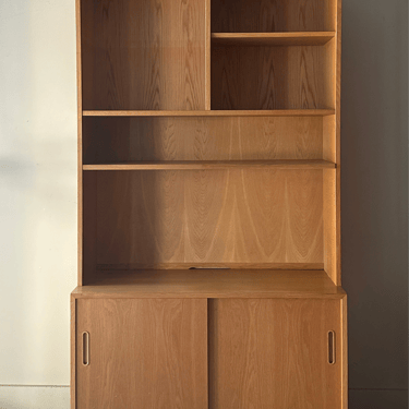 Danish blonde two piece hutch