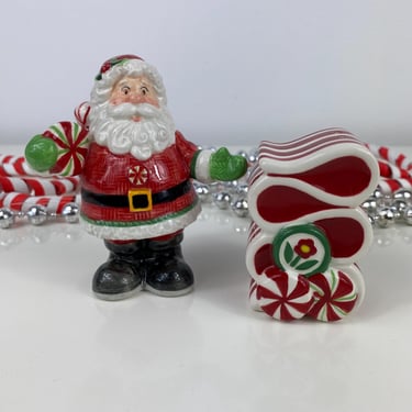 Fitz and Floyd Peppermint Santa Claus & Ribbon Candy Salt and Pepper Shakers, Peppermint Santa FF Set, Christmas Collectibles, Table setting 